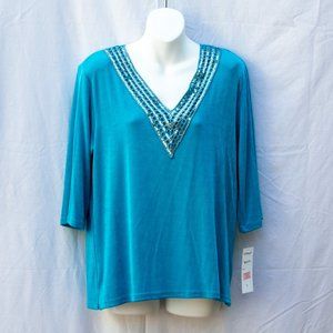 Turquoise V Neck with Silver Trim Top Size L - NEW
